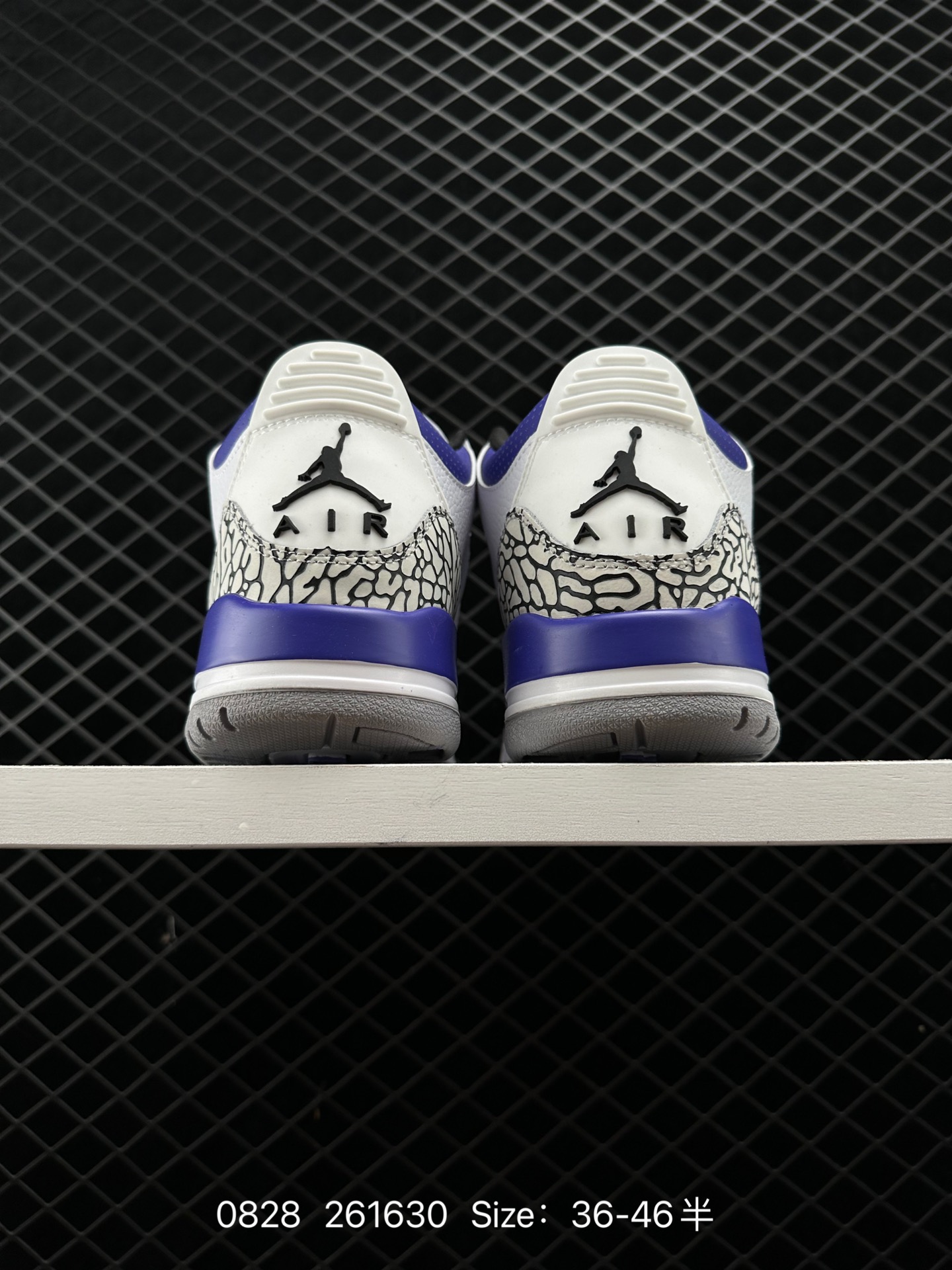 Air Jordan 3 Retro ”Hide and Sneak“